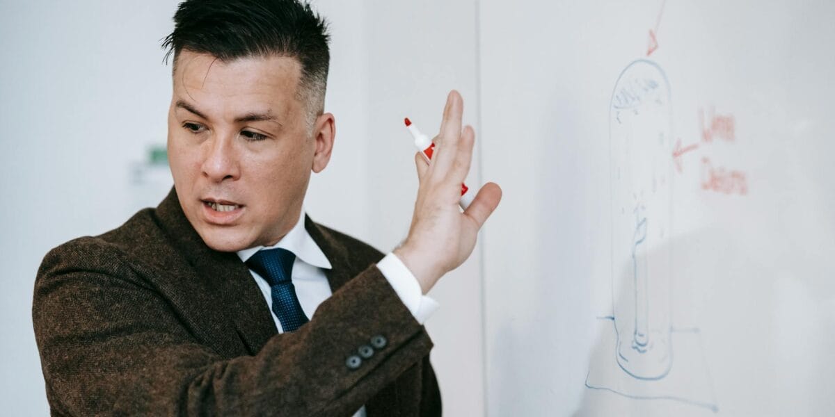 Führungsstil im Team: Kontrolle oder Vertrauen?